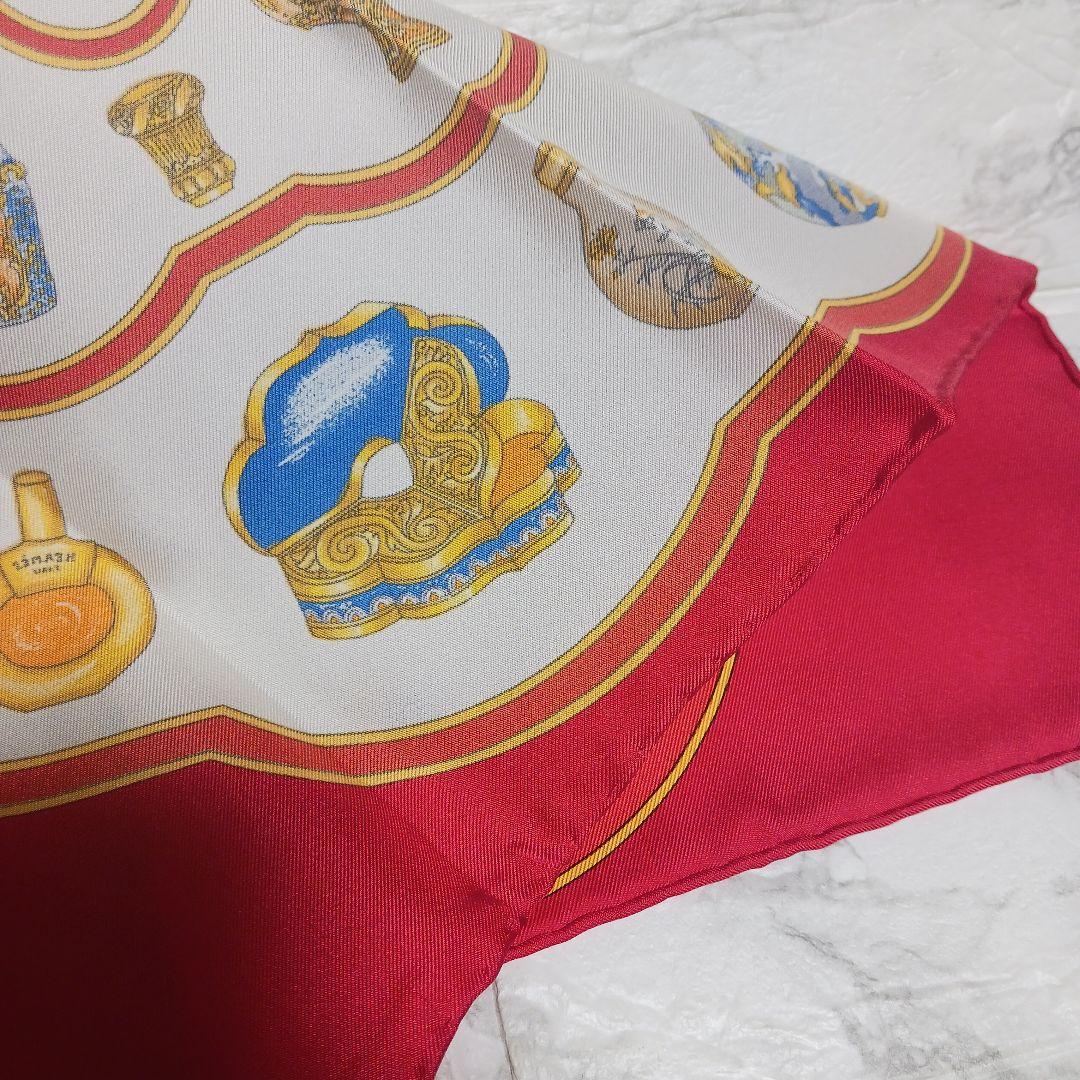 HERMES 香水瓶デザイン シルクスカーフ