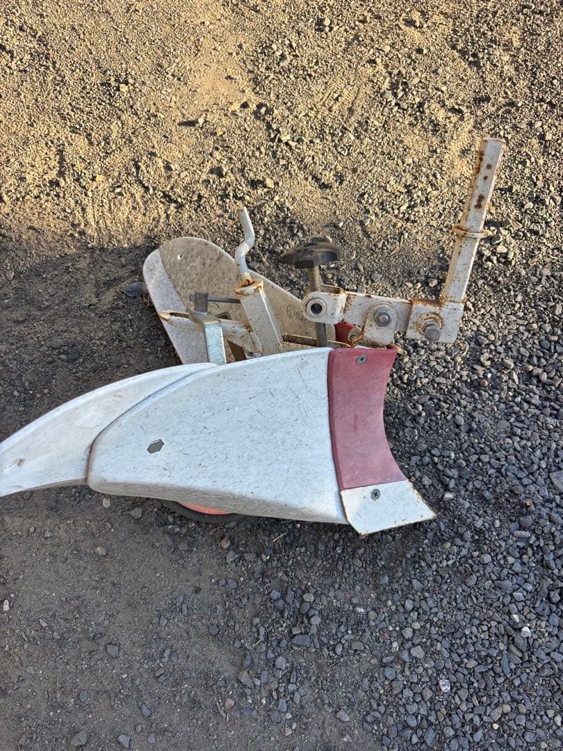 【案山子】 ※ジャンク品　三菱　耕運機　KR70