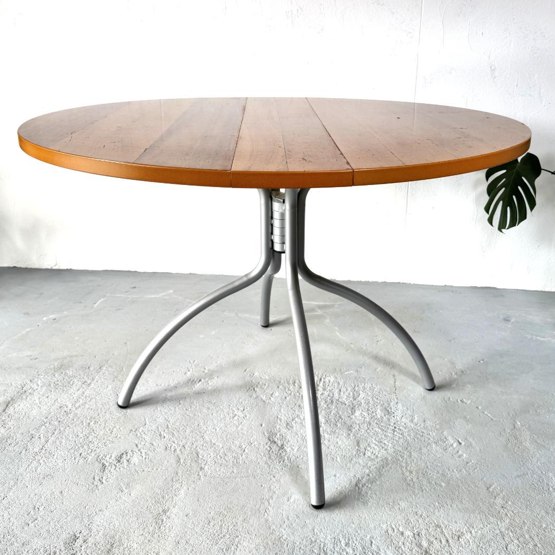 北欧　BoConcept occa ダイニングテーブル バタフライ　丸テーブル