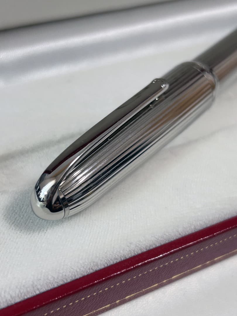 【Cartier】万年筆 ルイ カルティエ プラチナフィニッシュ ゴドロン