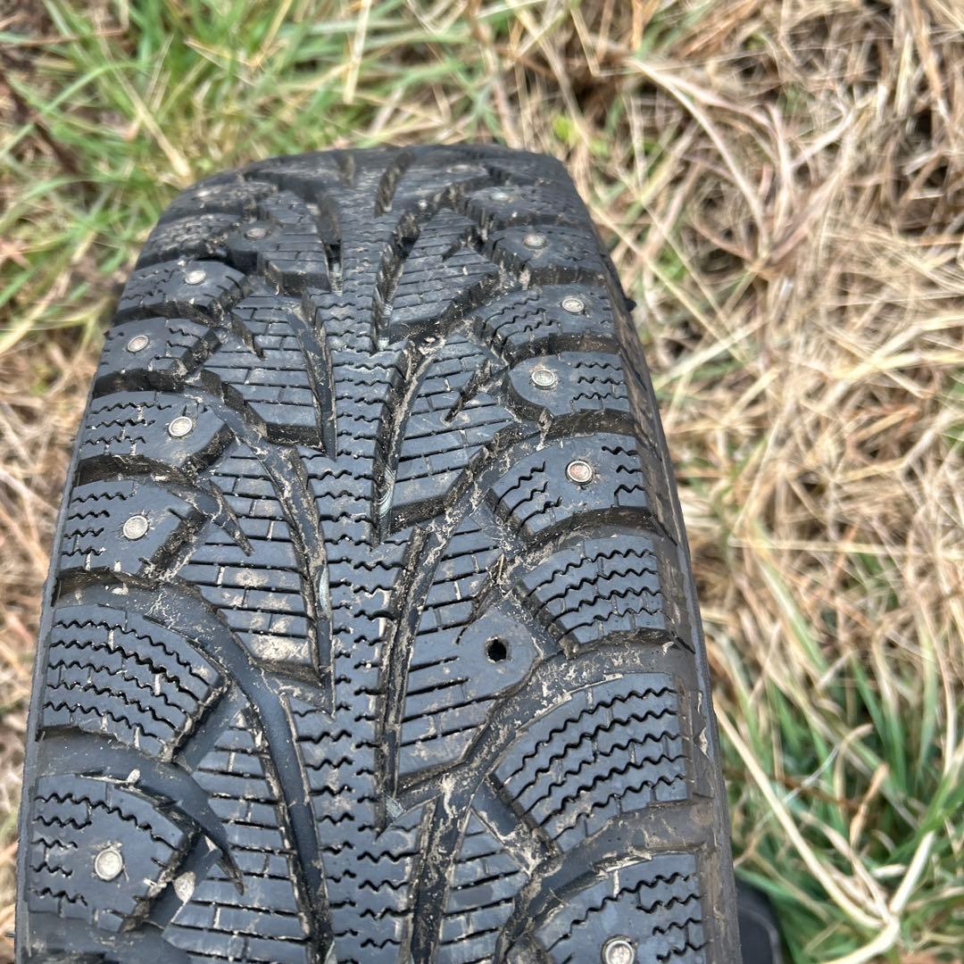 Hankookスパイクタイヤ　175/70R14 84T