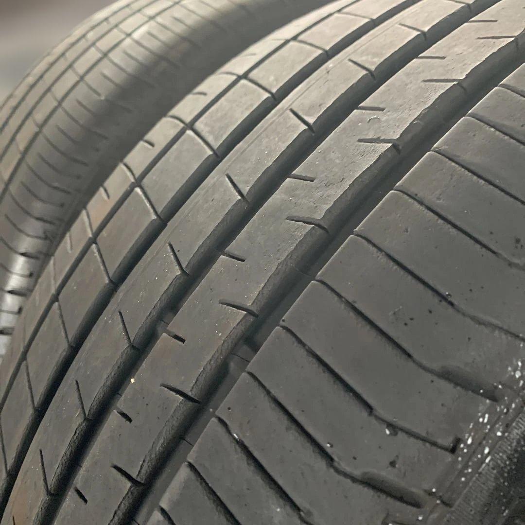 19インチタイヤ2本セット　ダンロップ　VEURO 245/45R19 中古品
