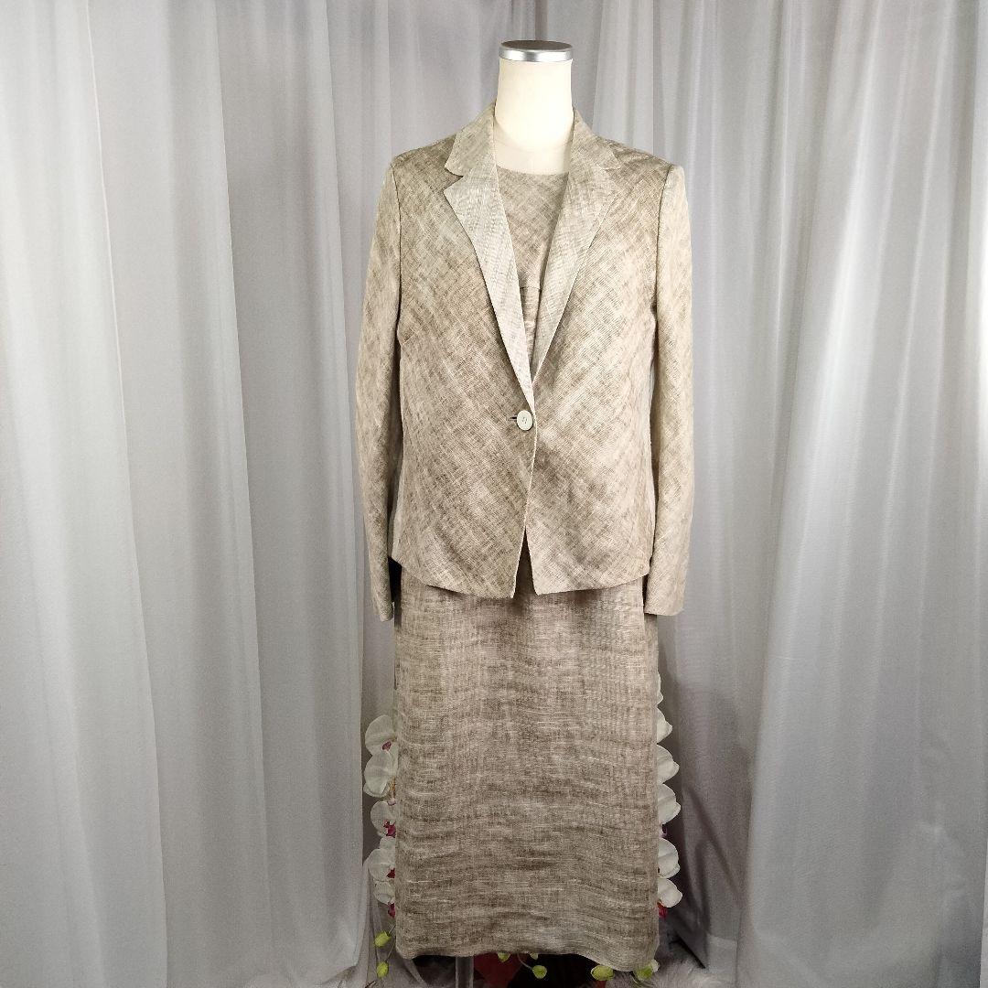 【美品】ヨシエイナバ　40 茶系　リネン100%　スーツ
