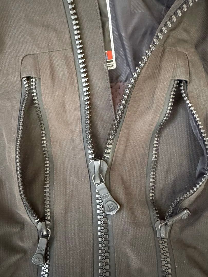 BURTON［ak］GORE-TEX Swash Jacket／S