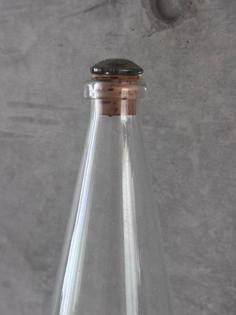 ピーターアイビー ボトル　peter ivy bottle ガラス瓶