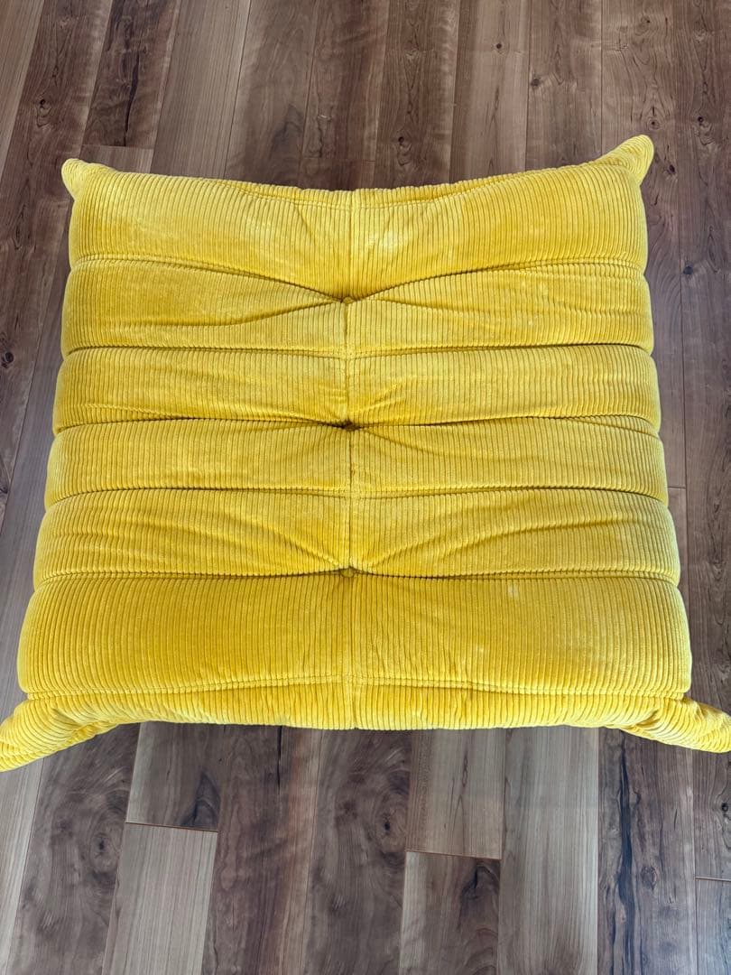 ligneroset togo リーンロゼ トーゴ オットマン