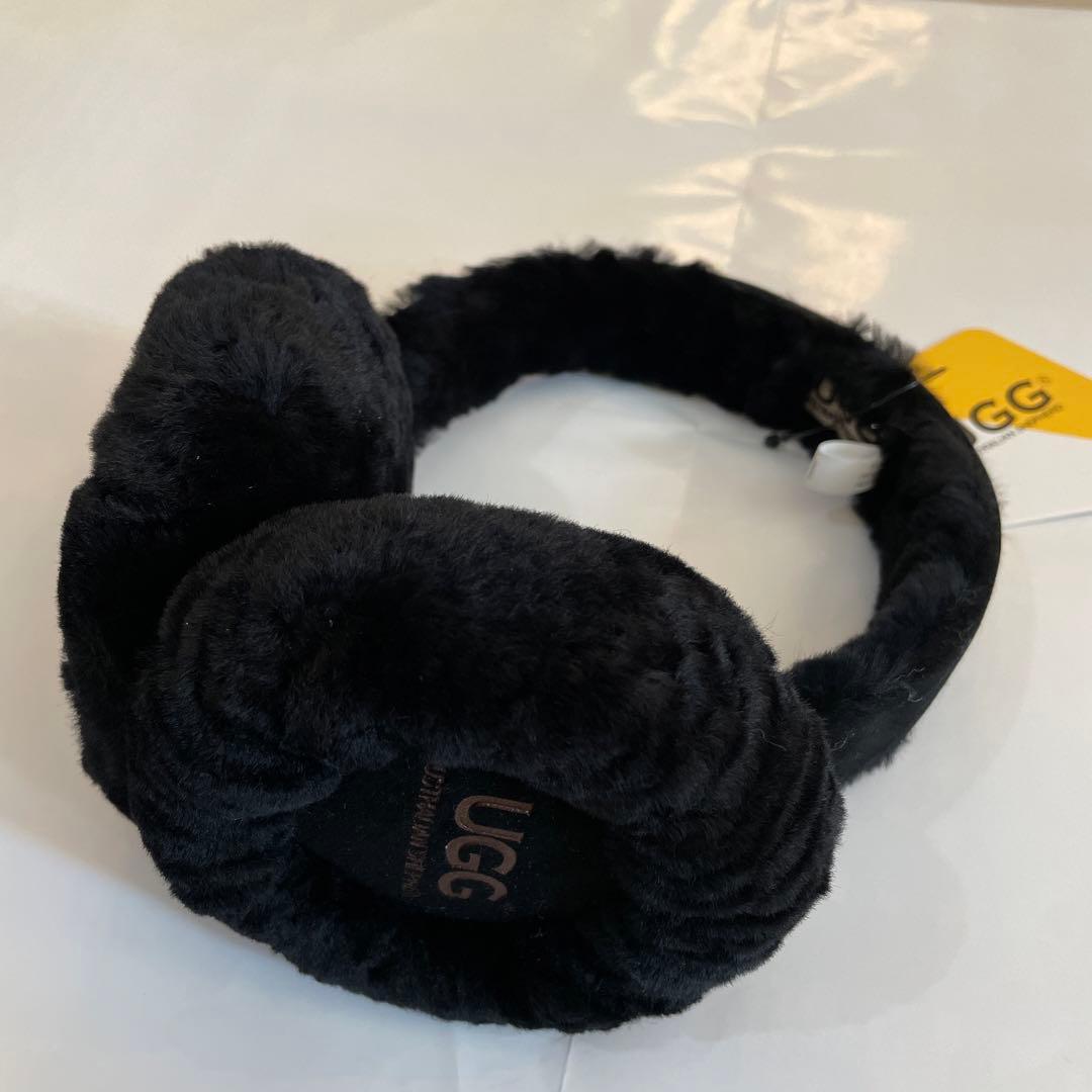 新品　アグ　UGG イヤーマフラー　イヤーマフ　黒　ブラック