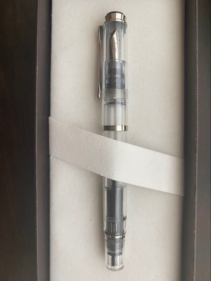 ペリカンM205 デモンストレーター　ペン先M中字　万年筆