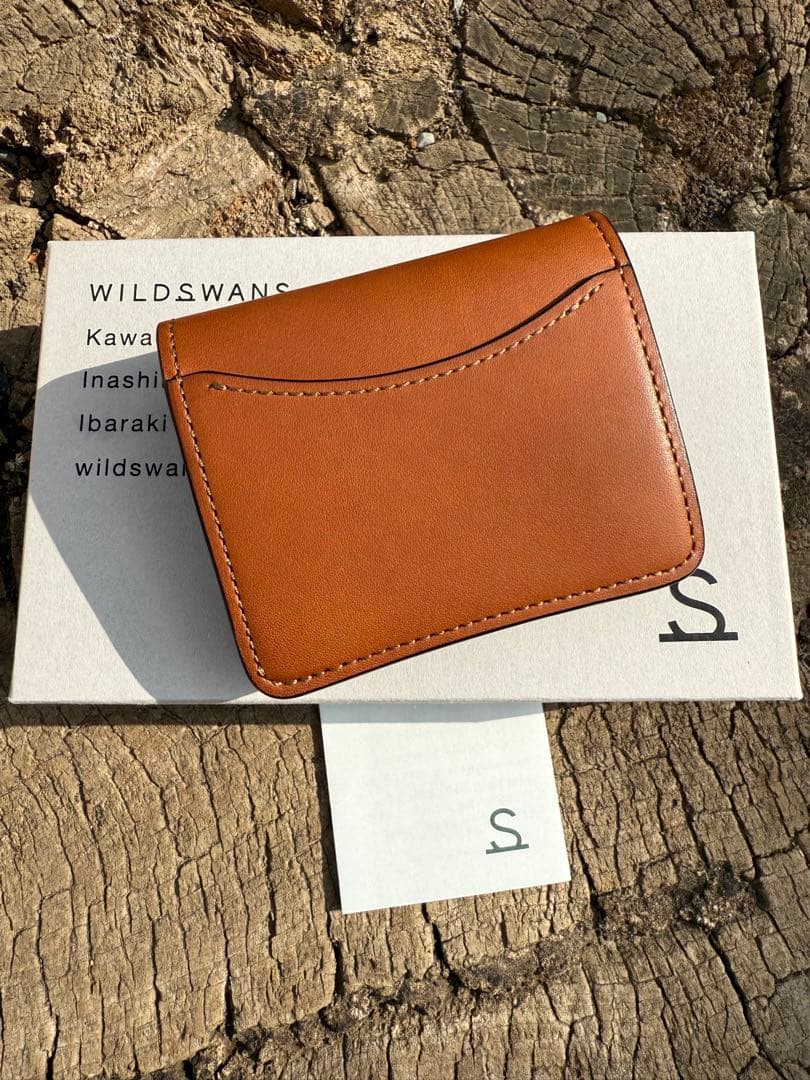 【未使用新品】ワイルドスワンズ　パーム　ノボナッパ×型押しサドル