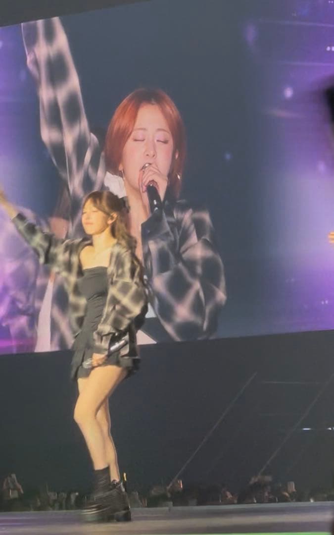 LE SSERAFIM ルセラフィム チェックシャツ XLサイズ ★トレカ付き★