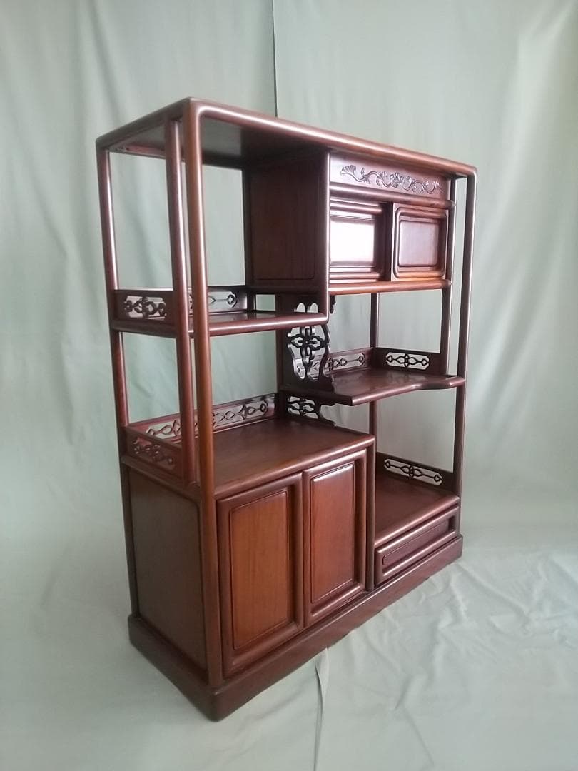 「新古品」飾棚（カリン本無垢材）