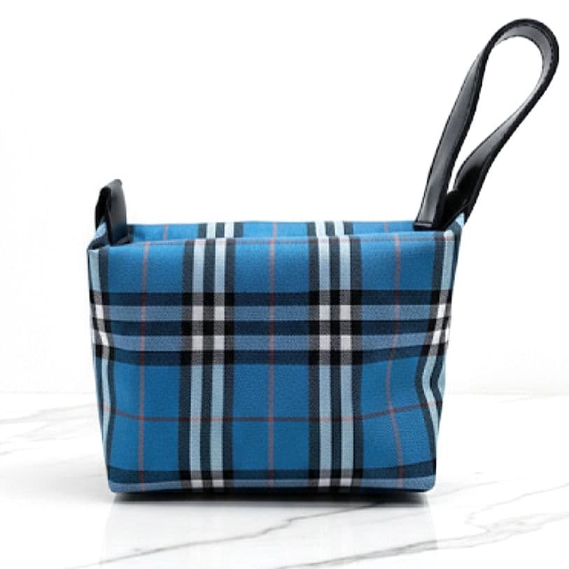 ✨未使用級✨BURBERRY バーバリー　アクセサリーポーチ　ノバチェック