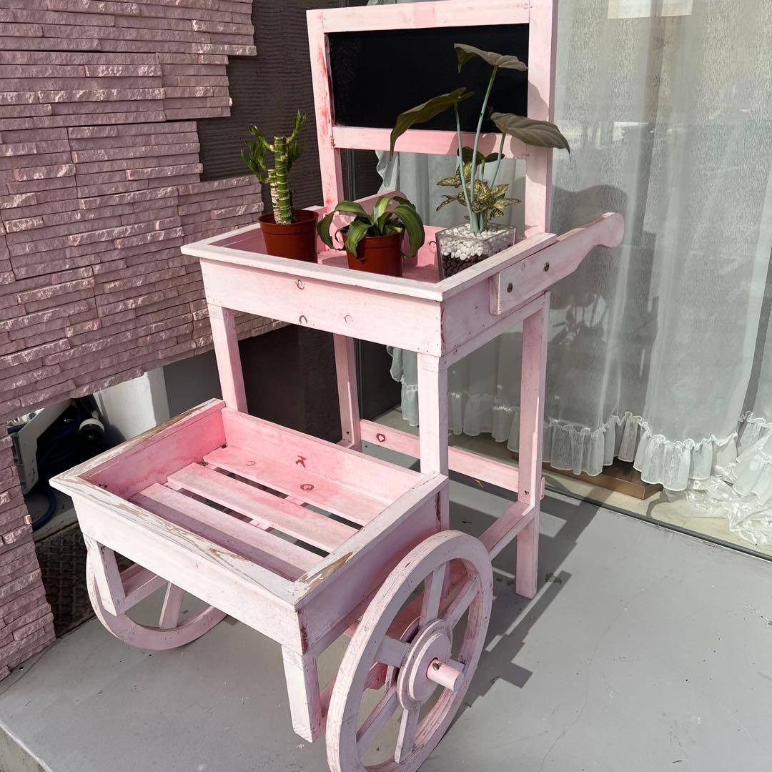 ピンク 2段　木製　棚　フラワープランター　収納　黒板付き