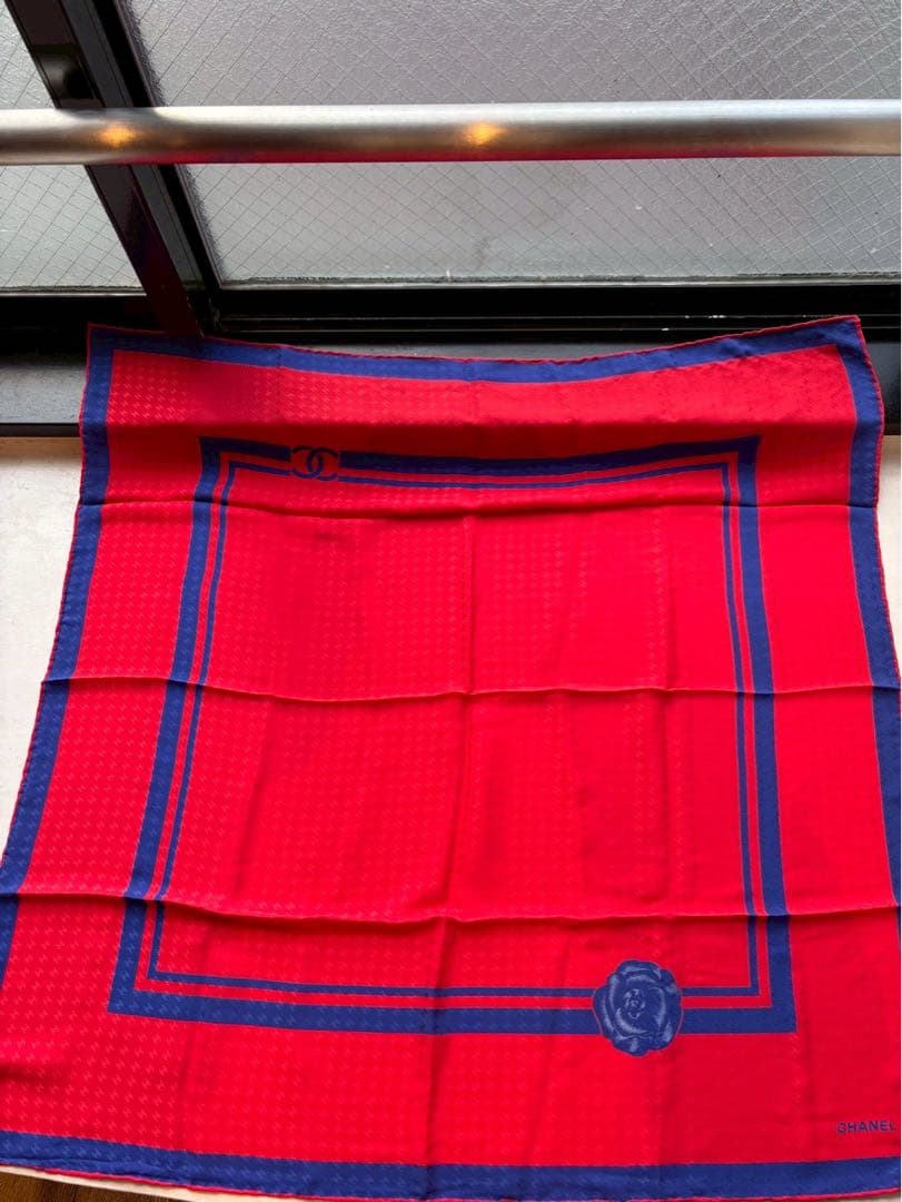 【極美品】CHANEL スカーフ カメリア ココマーク シルク100% タグ付き