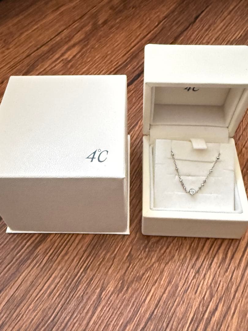 4℃ ブレスレットプラチナ850