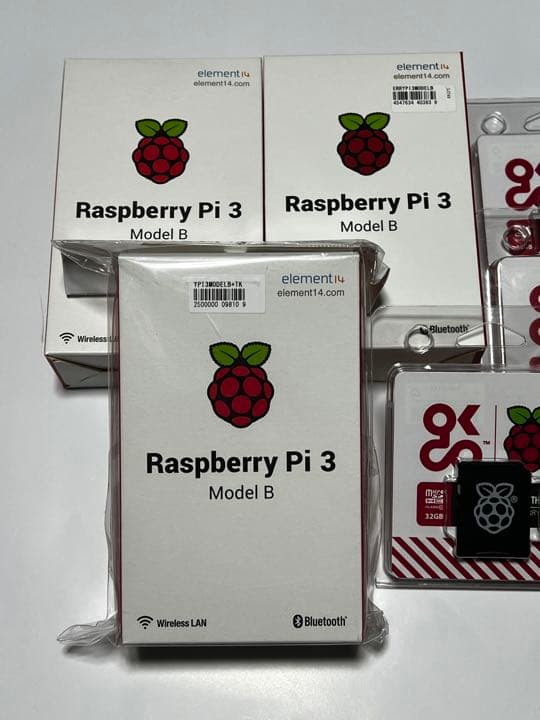Raspberry Pi 3 model B NOOBS 32GB 各3セット