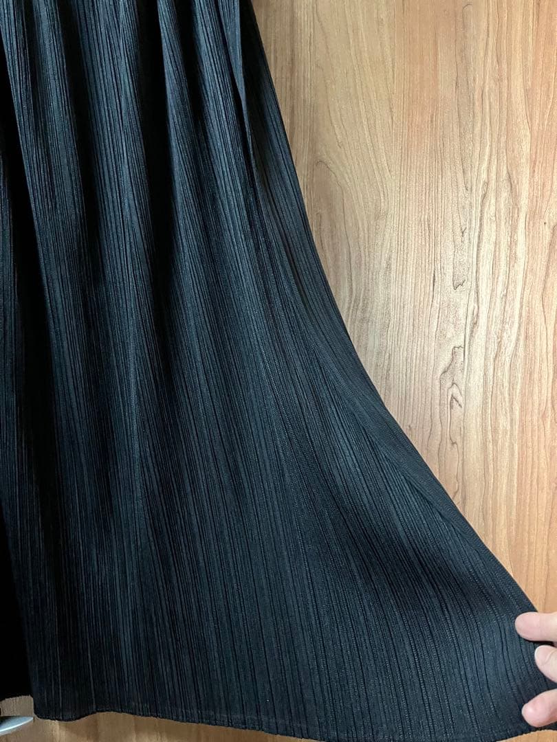 ISSEY MIYAKE ブラックロングスカート