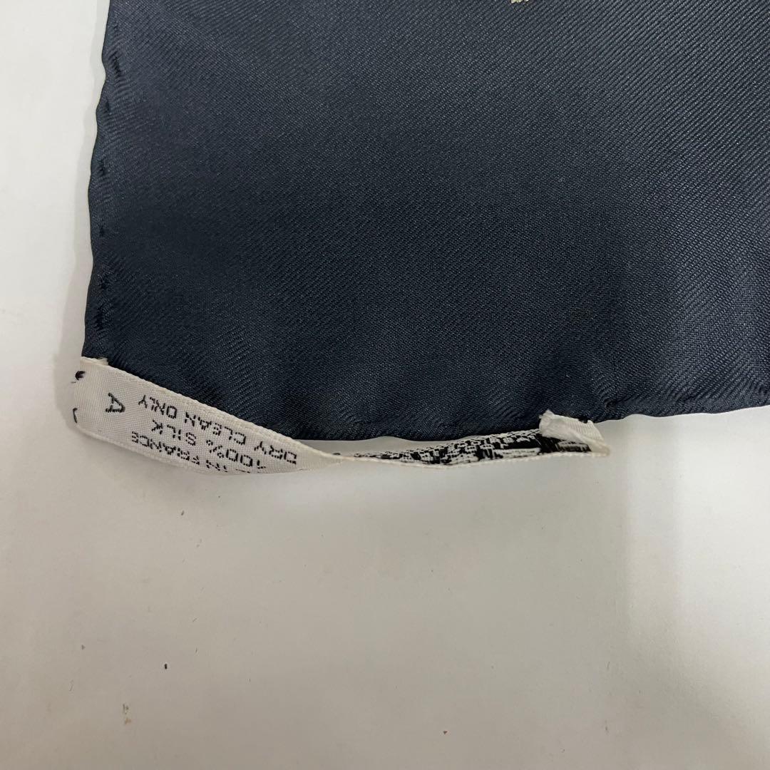 HERMES シルクスカーフ 金 黒