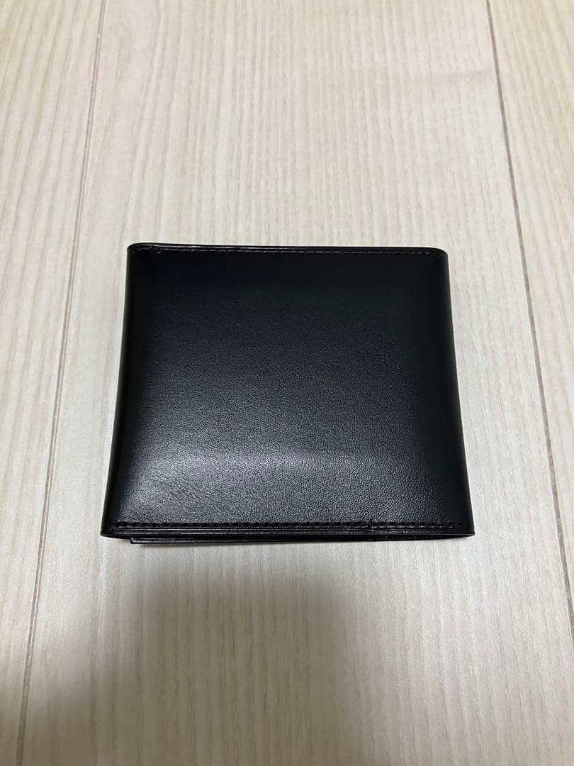 Munekawa　薄型二つ折り財布“Carriage”