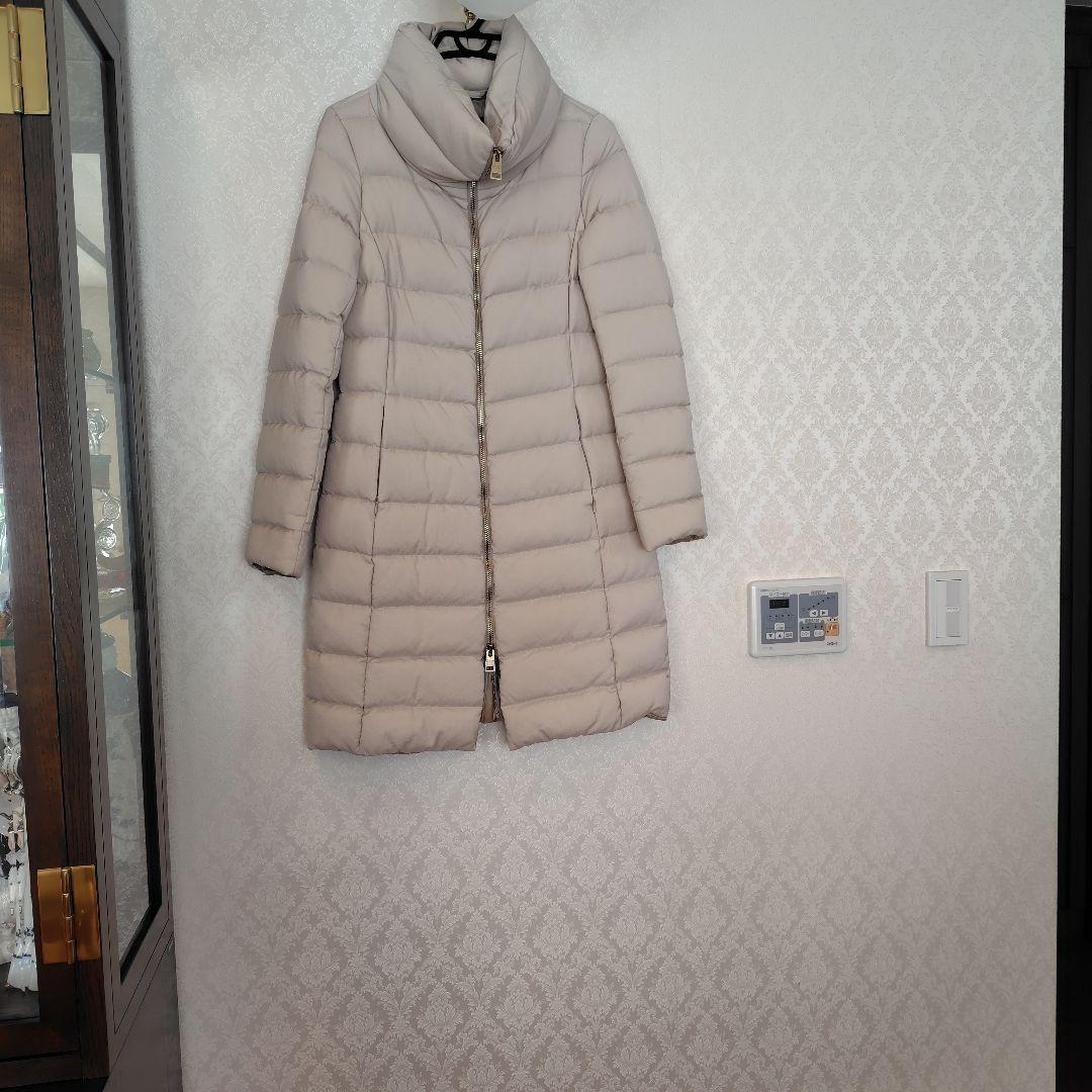 Hernoホワイトダウンロングコート