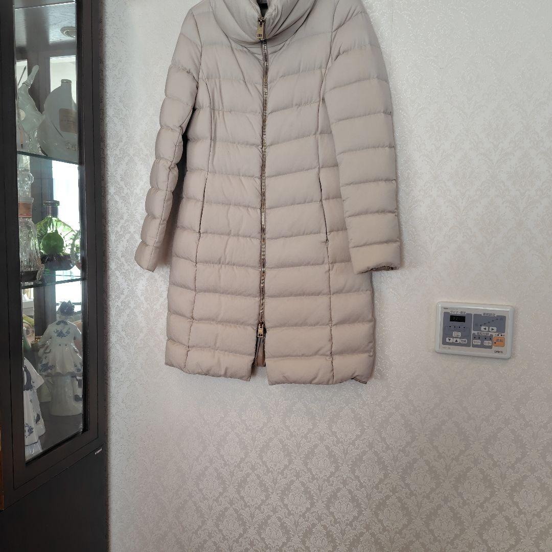 Hernoホワイトダウンロングコート