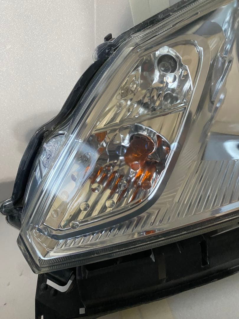 ホンダ フリード GB3/GB4 前期 純正ヘッドライト 左右セット ハロゲン