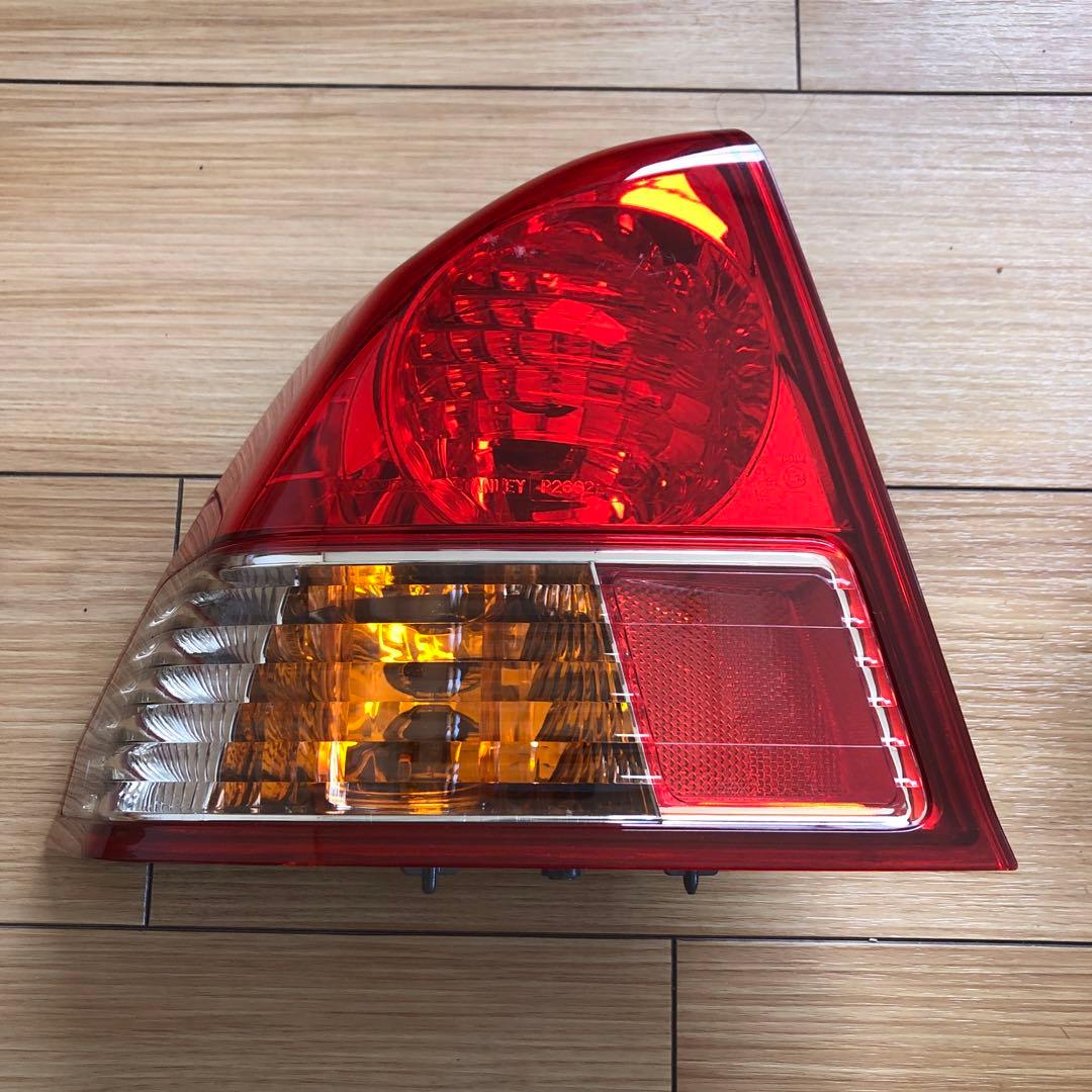 ホンダ　シビックフェリオ　 　　　テールレンズ