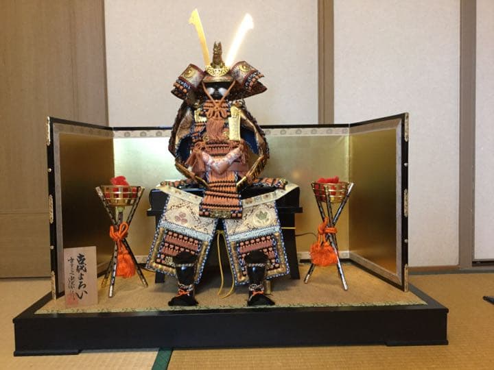 五月人形　鎧飾り