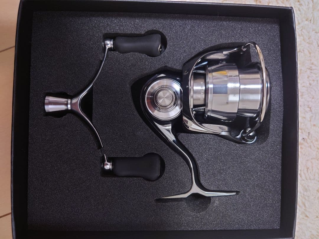 DAIWA　EXIST LT2500S-DH　ゴメクサス　DRESS