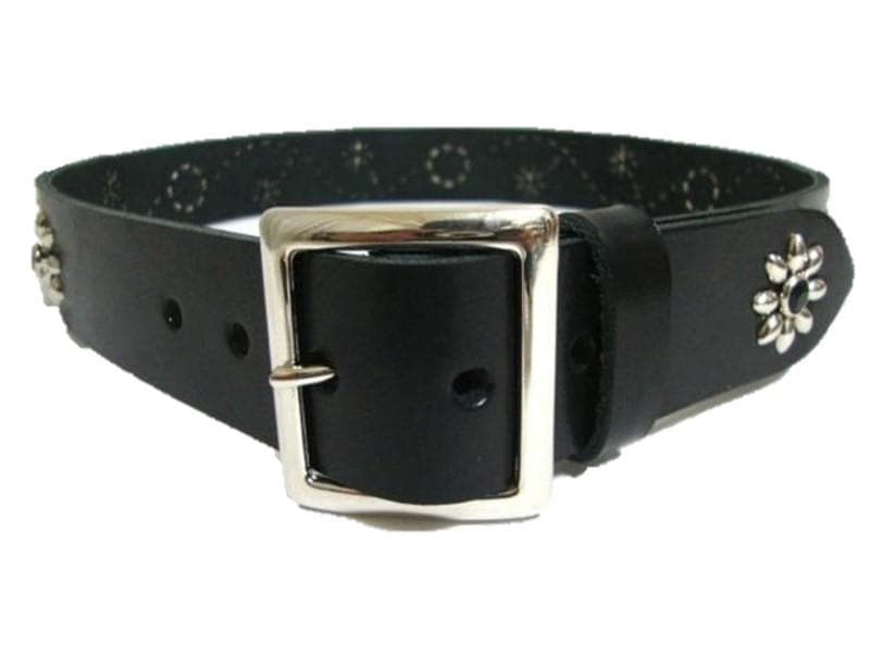 栃木レザー　フラワー型スタッズベルト　黒（ブラックスポッツ）一枚革