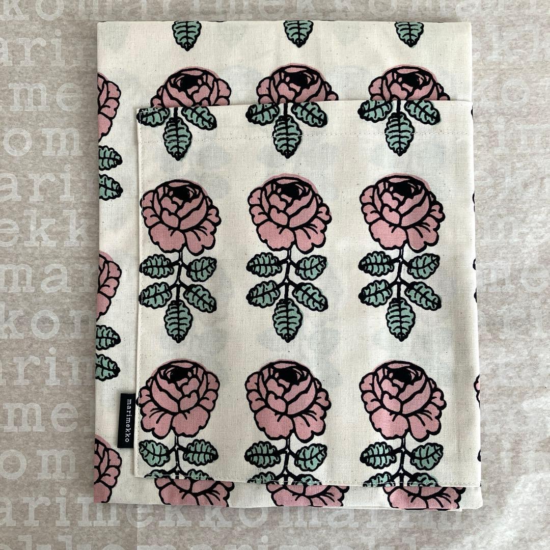 マリメッコ　ヴィヒキルース エプロン　日本限定　新品