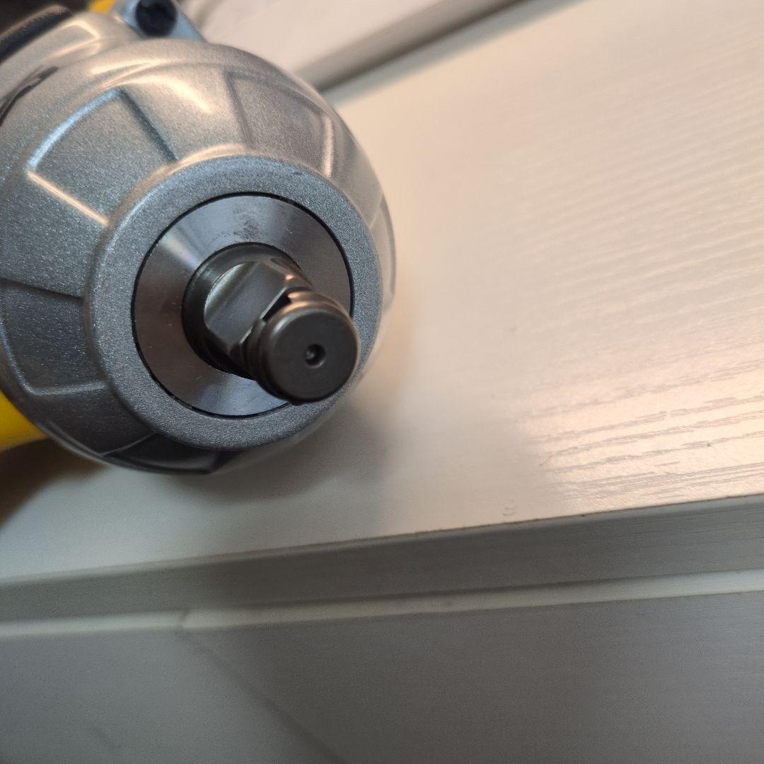 De WALT（デウォルト） 20V MAX XR Impact（インパクト）