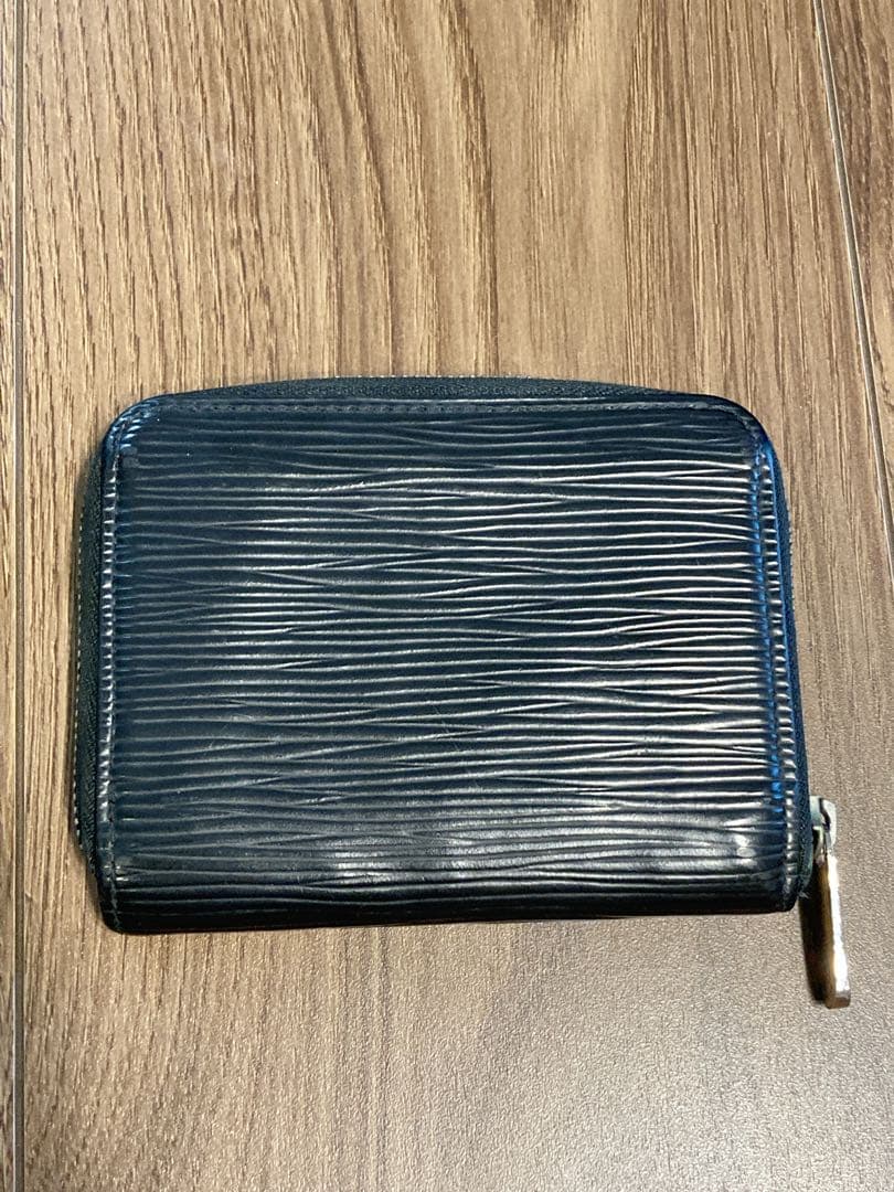 ルイヴィトン エピ ジッピーパース 小銭入れ ミニ財布 黒