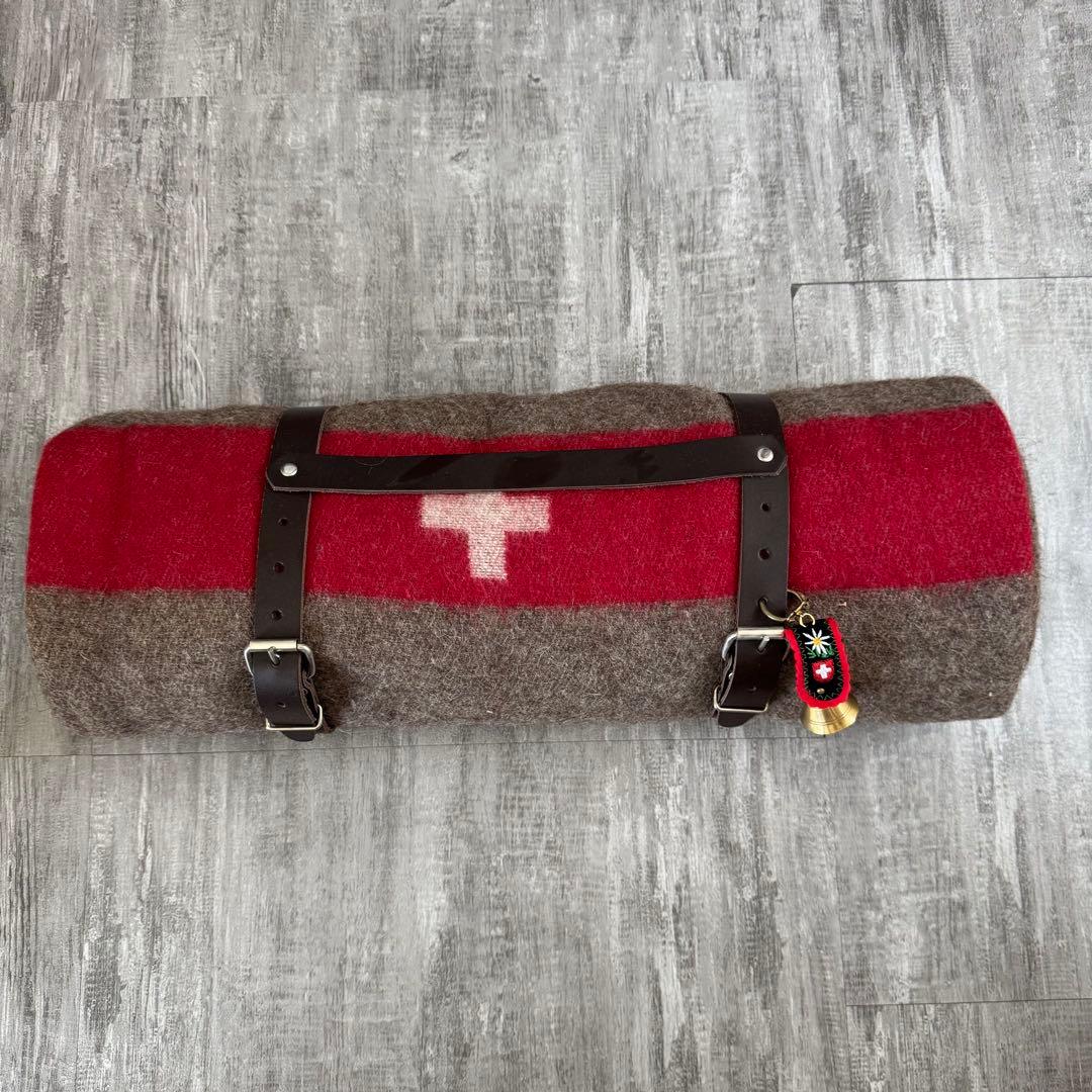 Eskimo エスキモー スイスアーミーブランケット ベルト付き未使用 スイス軍