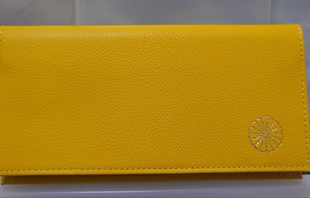 皇居財布　金運カラー　牛革　新品未使用
