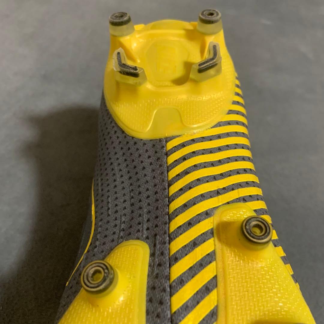 【日本未発売品】マーキュリアルスーパーフライ6エリートAG-PRO 26cm