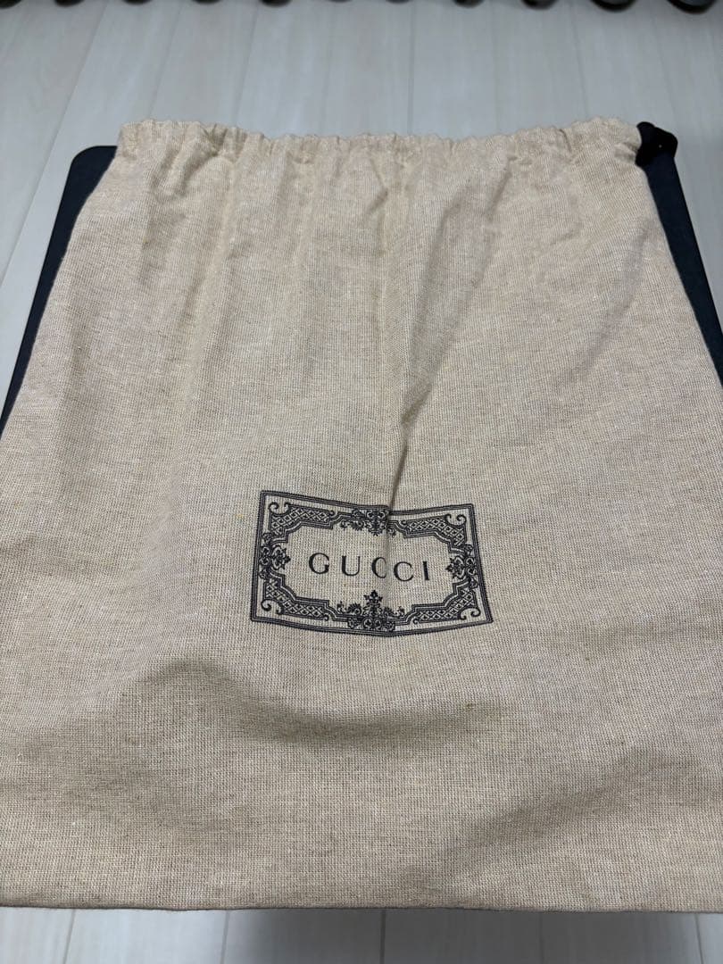 PHG美品 MサイズGUCCI ラメ ベースボールキャップ ホワイト