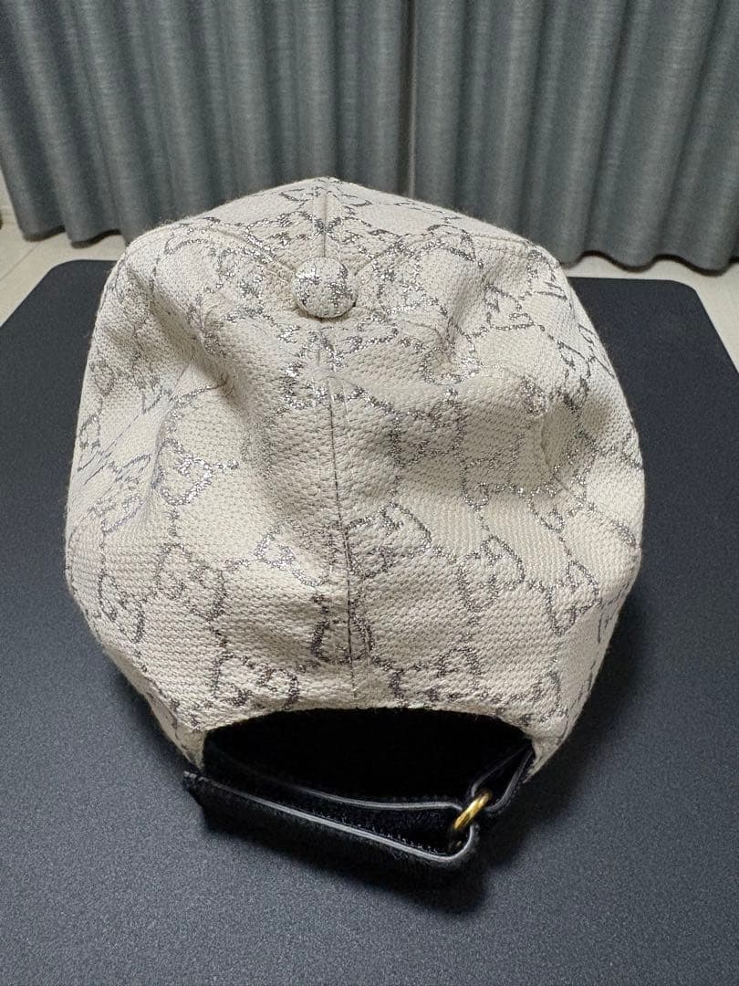 PHG美品 MサイズGUCCI ラメ ベースボールキャップ ホワイト