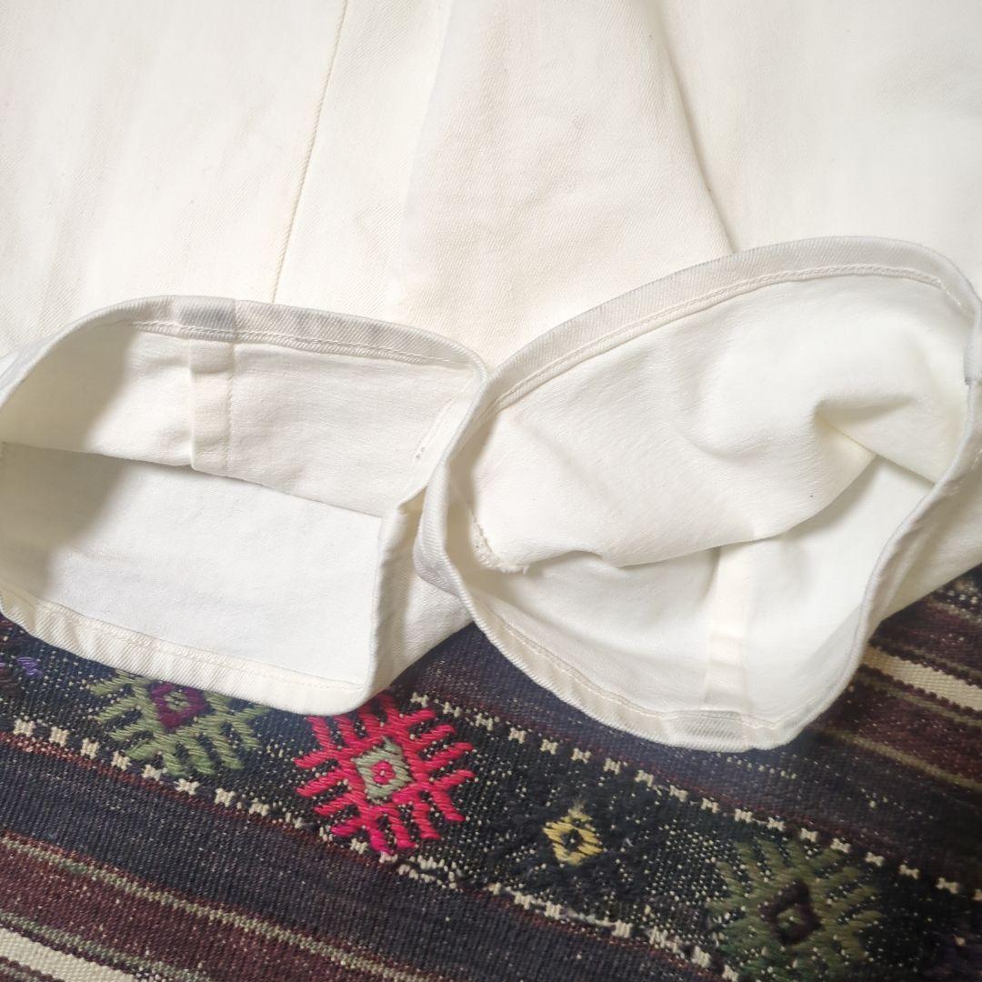 【美品】ヤヌーク　YANUK Laura カーブテーパードデニム　ホワイト　24