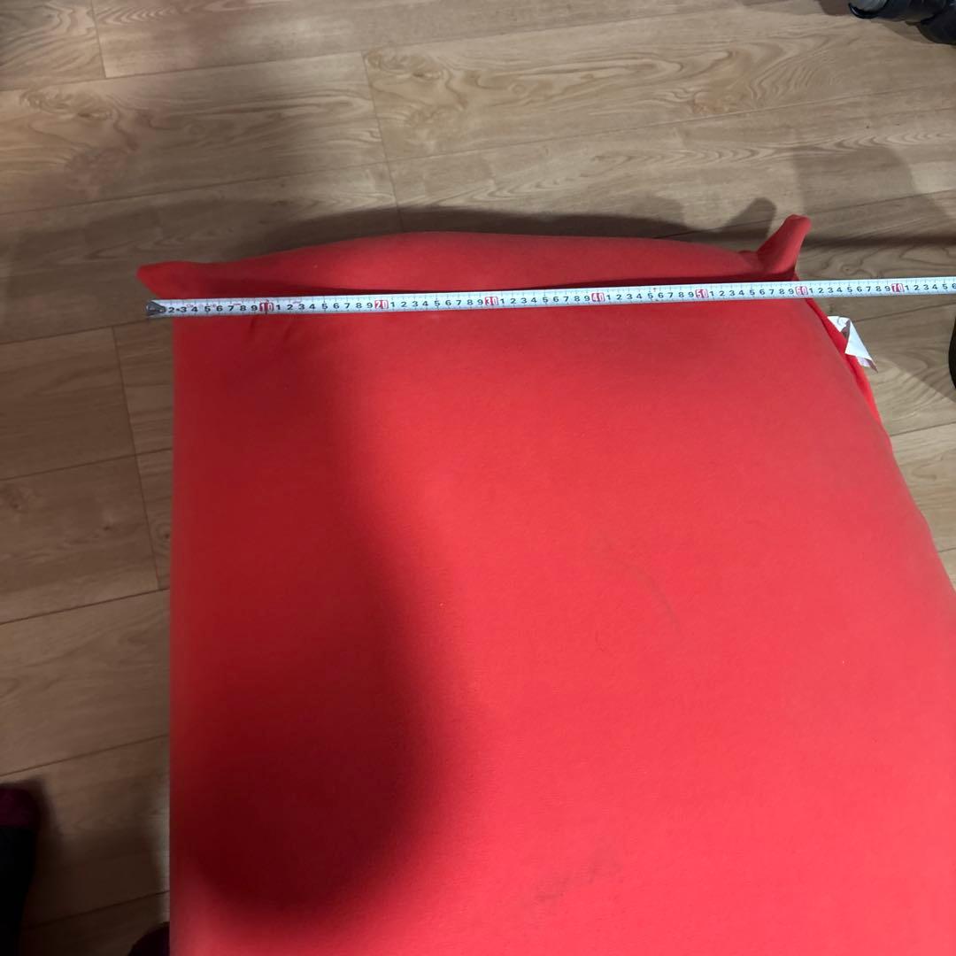 Yogibo ビーズクッション 赤