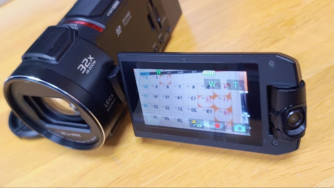 Panasonic パナソニック 4K ビデオカメラ WX1M 64GB-SD付