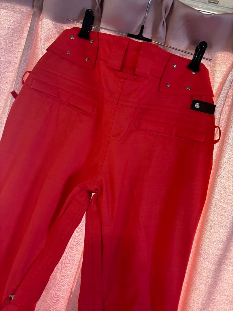 スノボジャケット、スキーウェアellesse ジャケット ＆BURTONパンツ