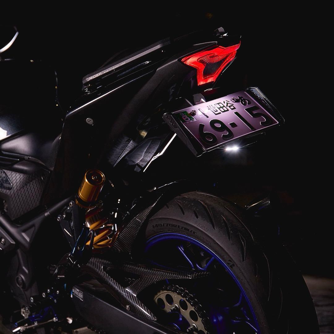 Active YZF-R25 フェンダーレス