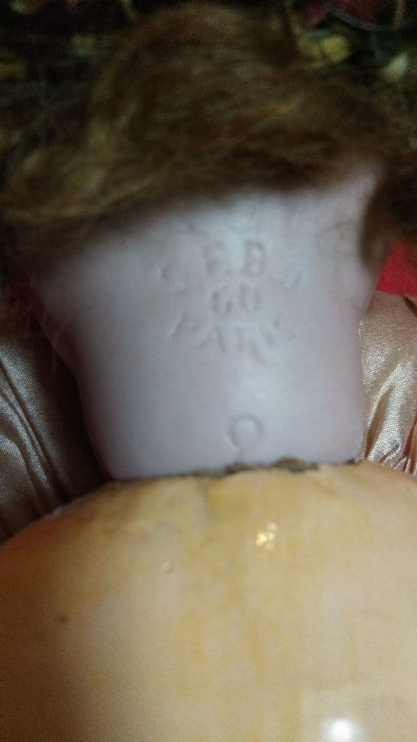 ビスクドール　アンティーク ジュモーSFBJ60 PARIS