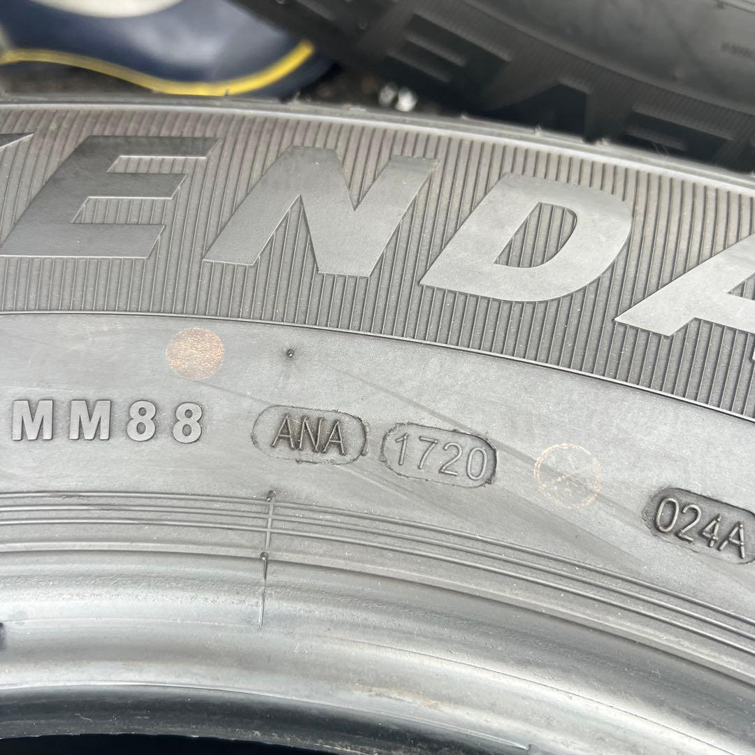 ゆ*こ様 KENDA HIT KR50 265/60R18 タイヤ ノーマルタイ