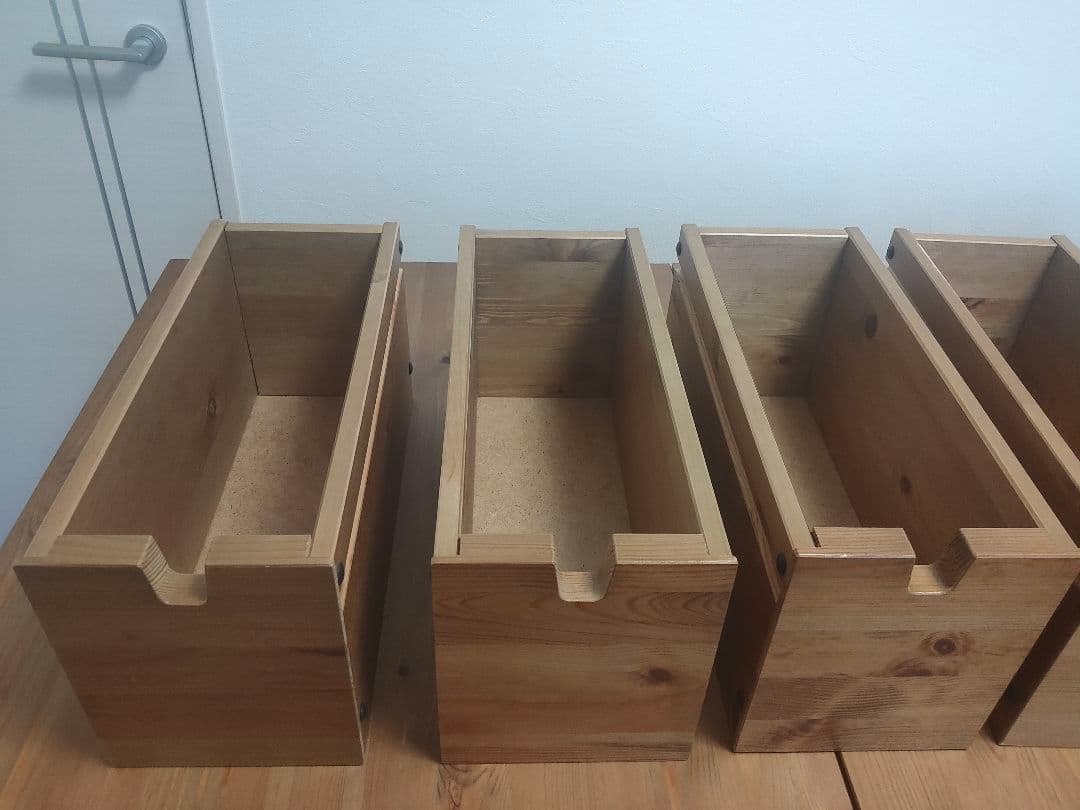 はっぱみんと☆！！廃盤カラー　IKEAノールデン　ダイニングテーブル