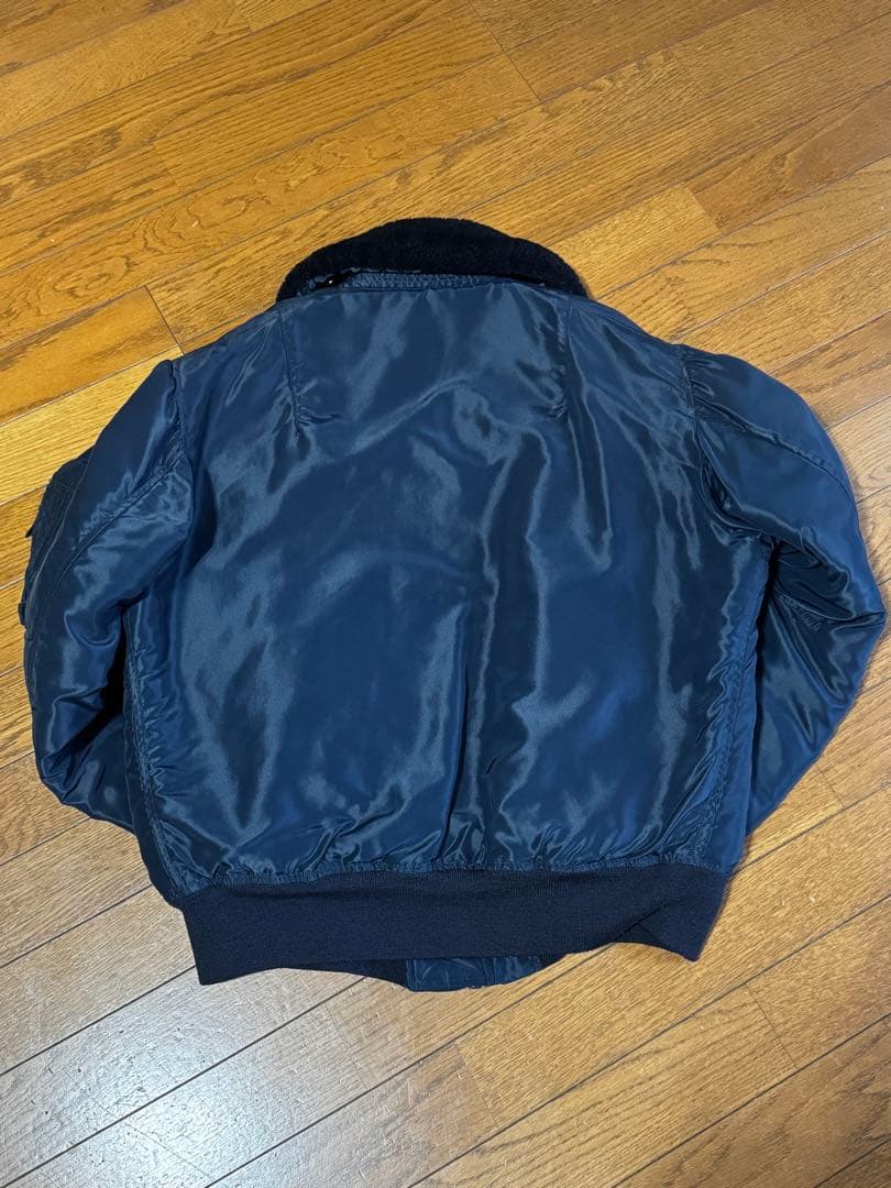 バズリクソンB-15C. 肉厚　美品　あたたかいです！