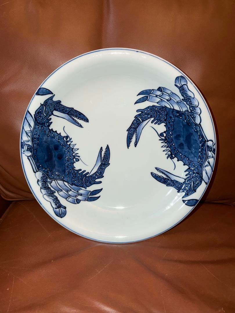 源右衛門　染め付け蟹大皿