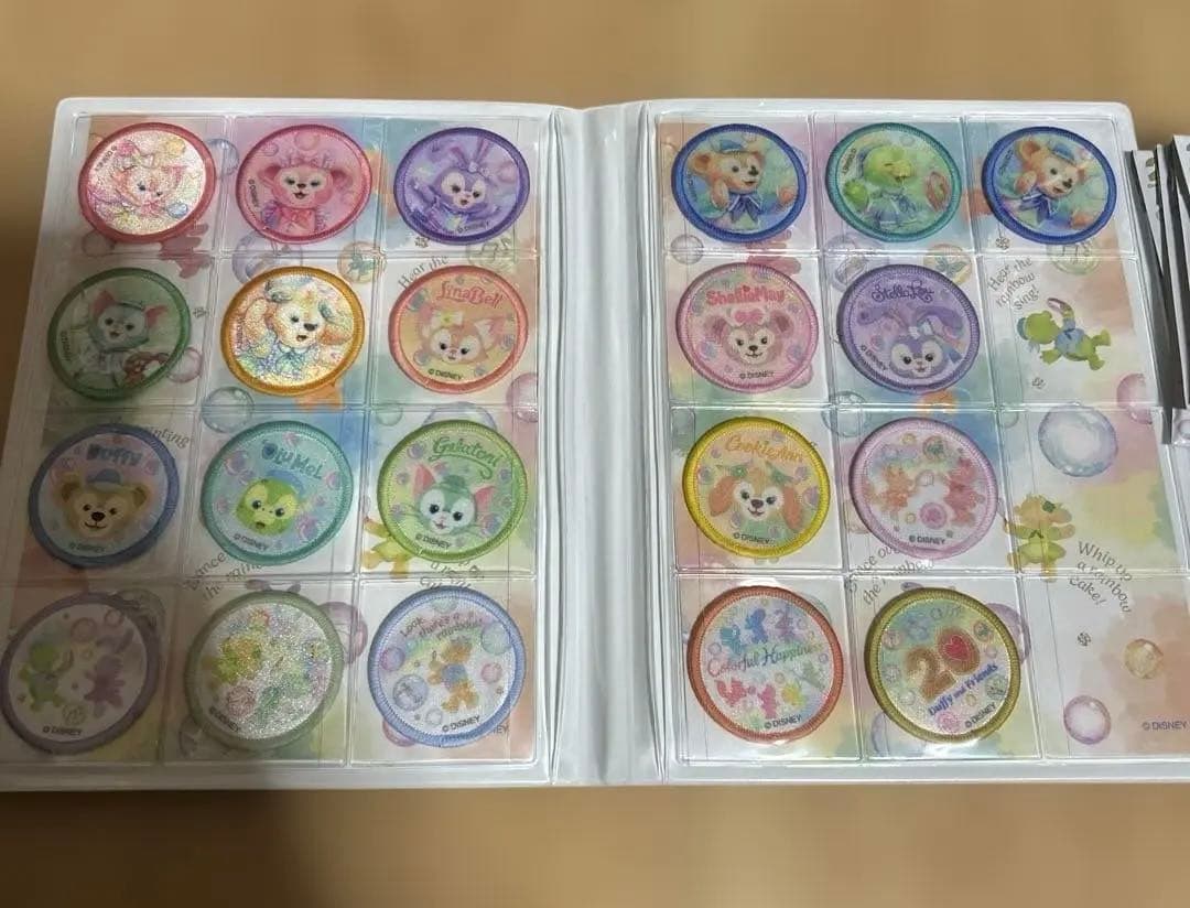 ディズニー ダッフィー＆フレンズ ワッペンホルダー 中身コンプ カラフルハピネス