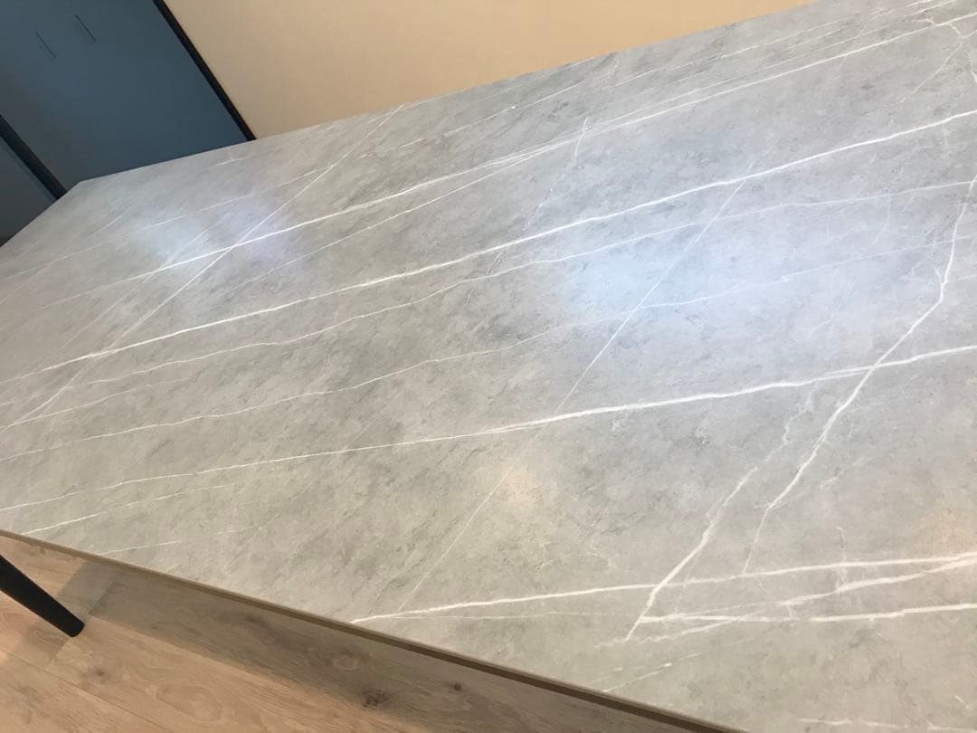 定価33万円❗️綾野製作所ネオスダイニングテーブル　ザハストーン　幅200×奥85
